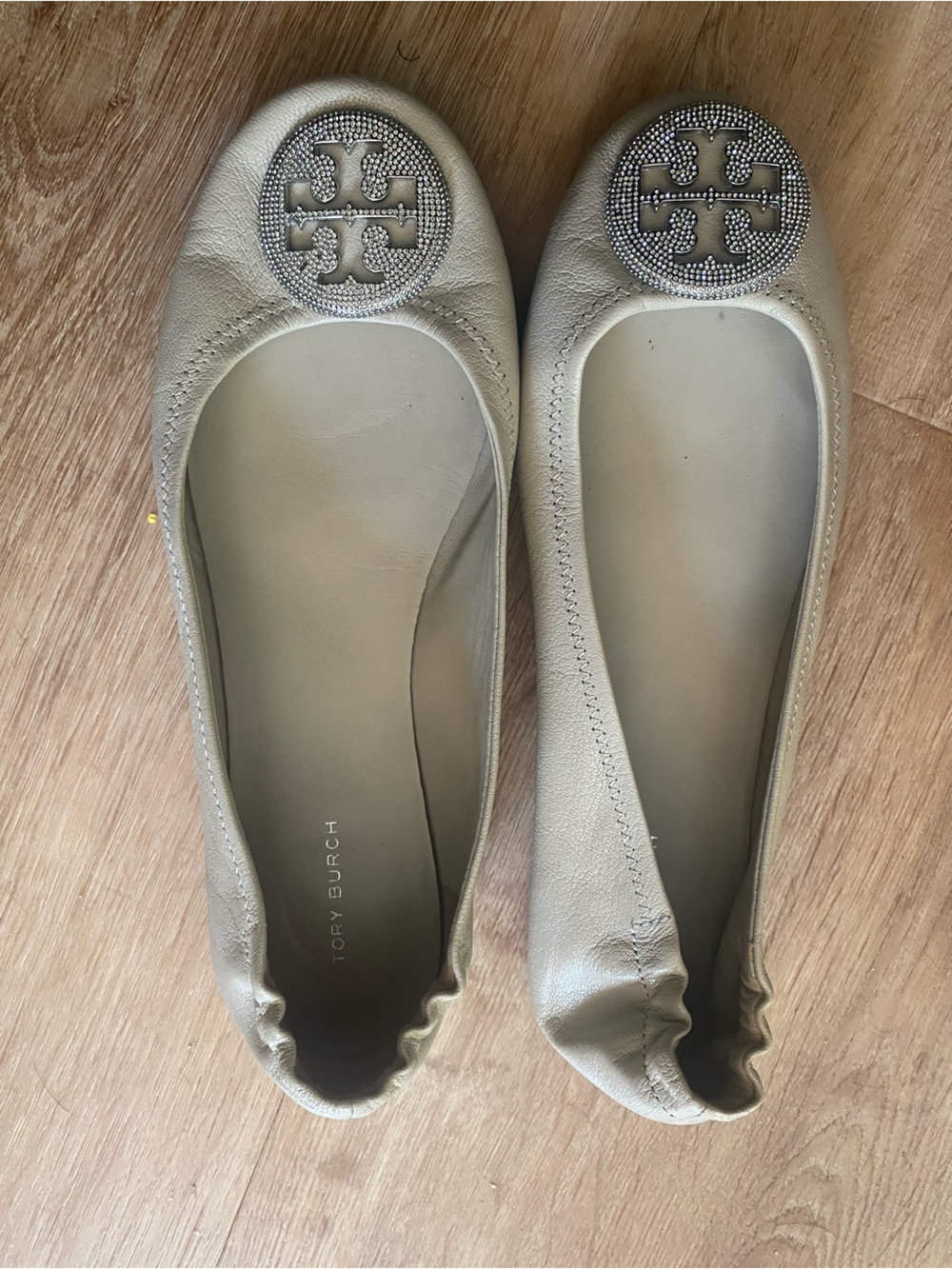Tory Burch Beige Leather Logo Ballet Flat